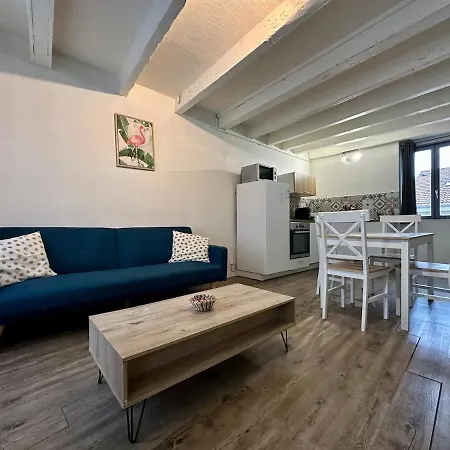Apartment Le Toit - 2 - 4 Personnes - Netflix - Calme Nancy